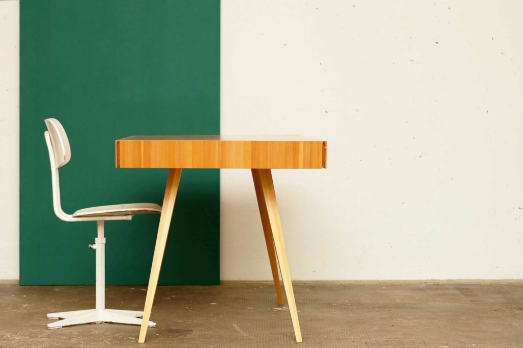 desk design